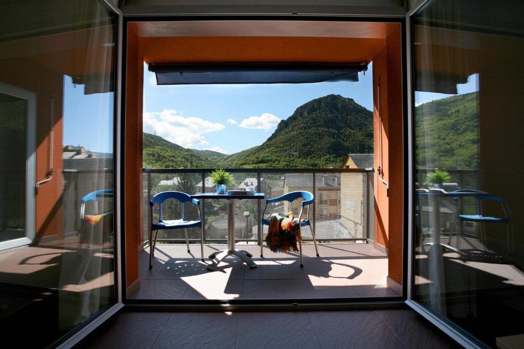 Ferienwohnung La Faiada El Pont de Suert Zimmer foto
